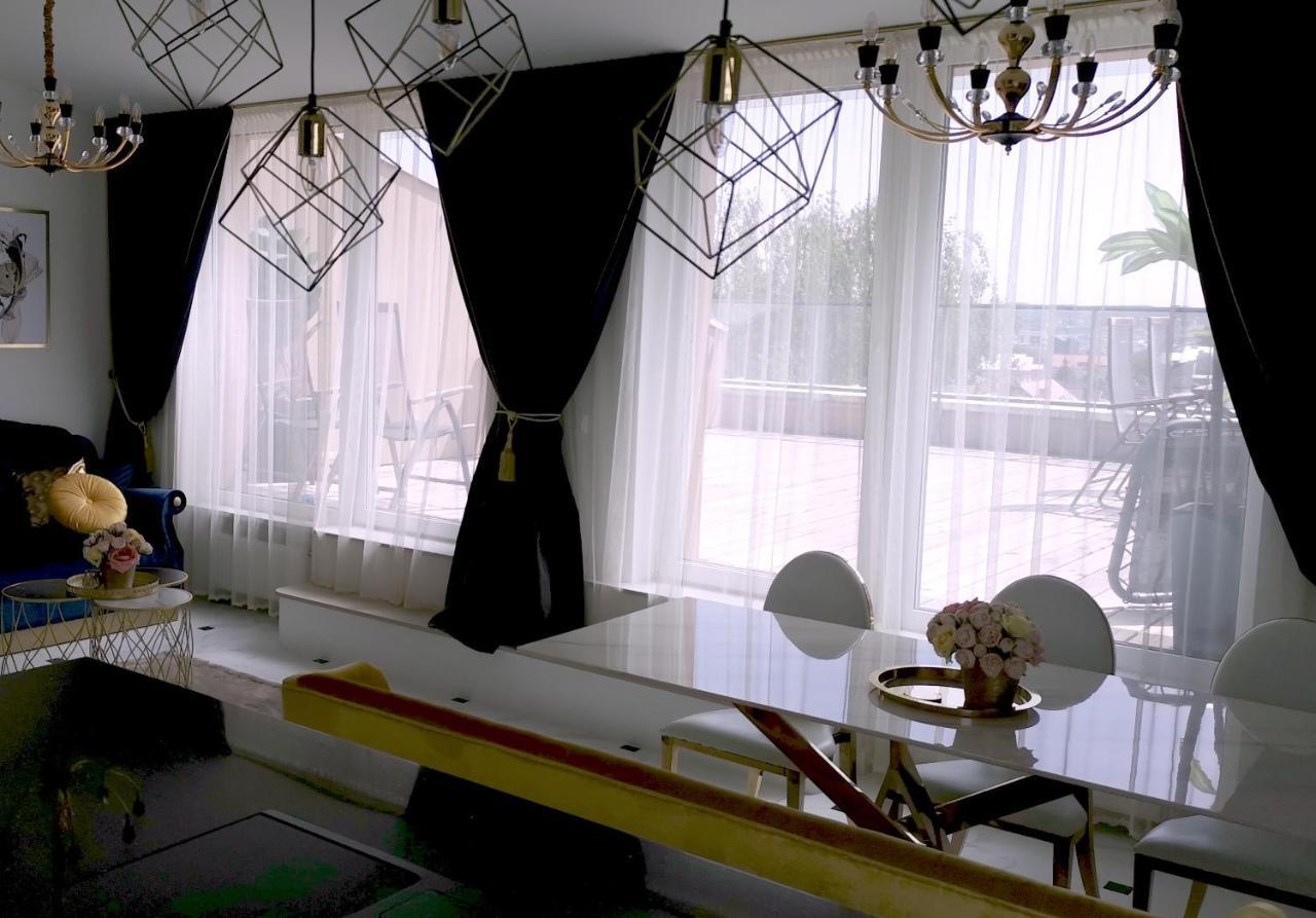 Leilighet Luxury Penthouse With Large Terrace & Panoramic Old Town View *